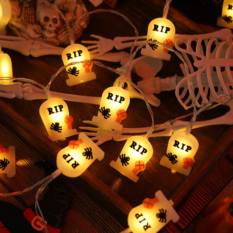 Battery-powered pumpkin string lights